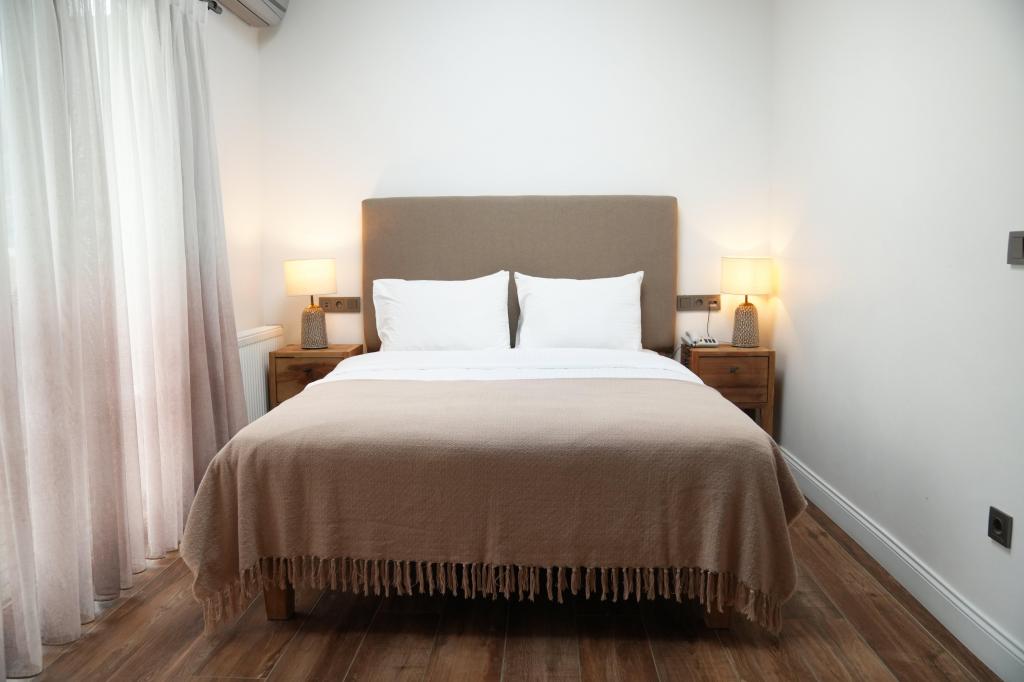 Deluxe Jakuzili Suite,Bahçe Manzaralı,Küvetli veya Jakuzili