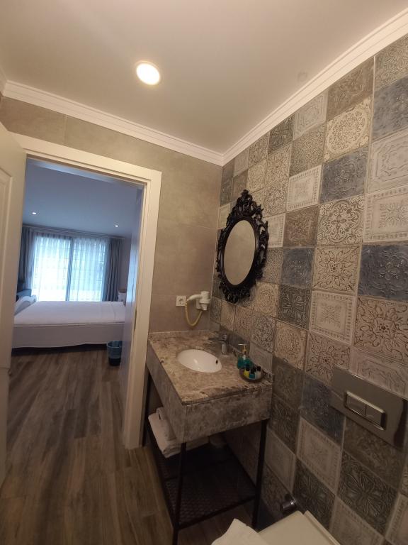 Standart Oda, Şehir Manzaralı