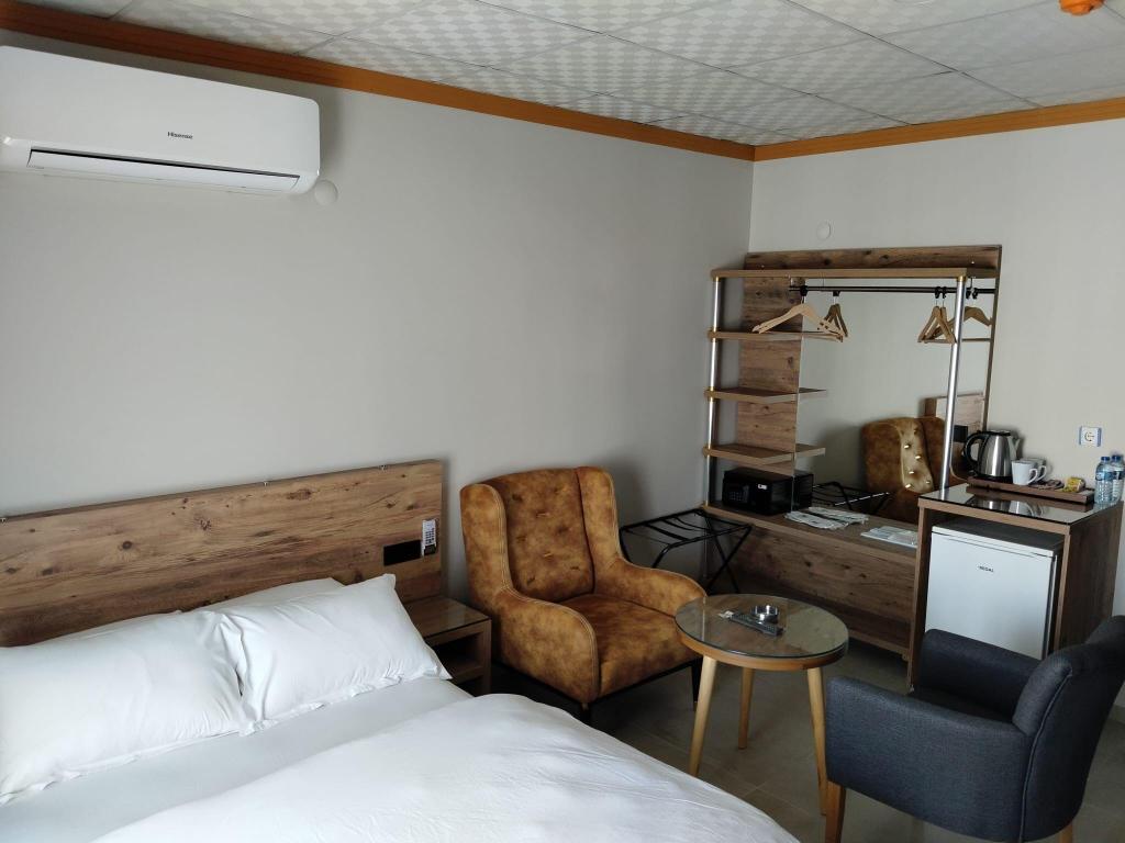 Suite Room