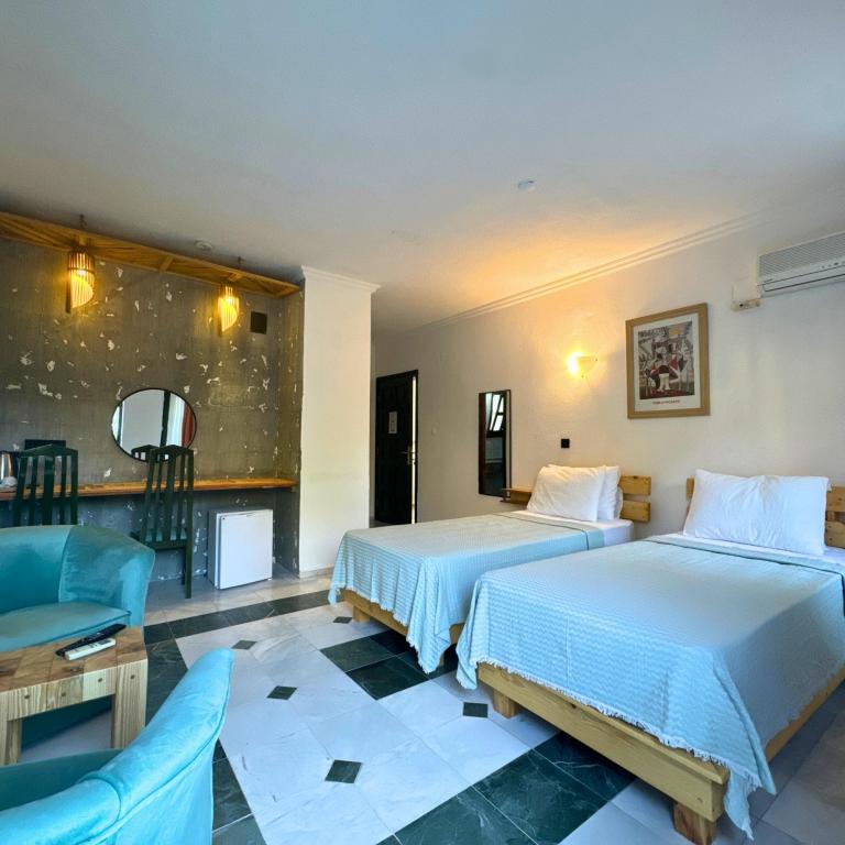 Garden Floor Room, Garden View