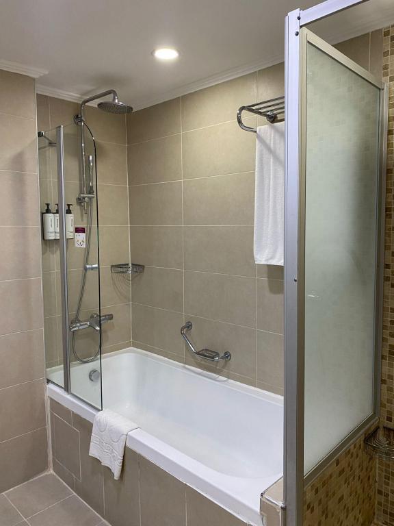 hotel-image-1