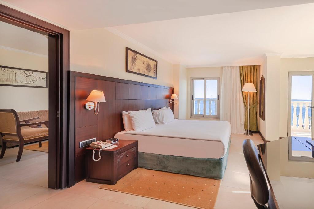 Corner Suite 1+1 Apartment Room, Sea View (Jacuzzi)