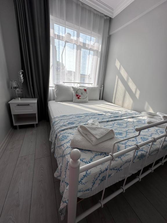 Çift Kişilik,Sokak Manzaralı,Ortak Teraslı