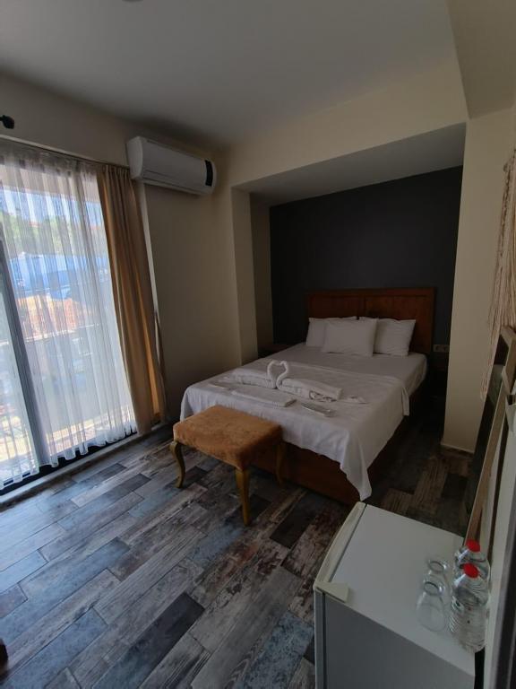 Bahçe Katı Oda, Bahçe Manzaralı