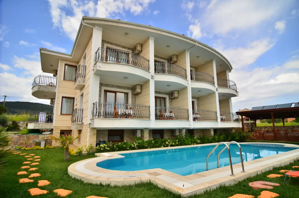 Cunda Paradise Otel