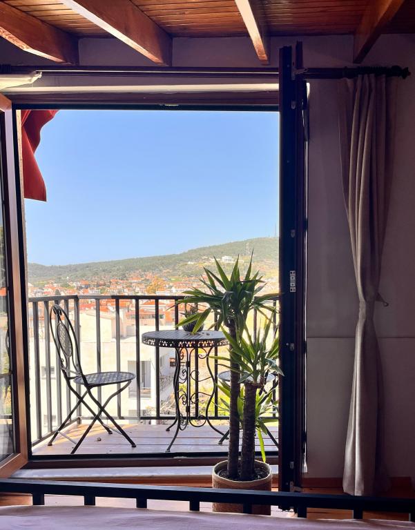 Aile Odası,Deniz Manzaralı,Balkonlu