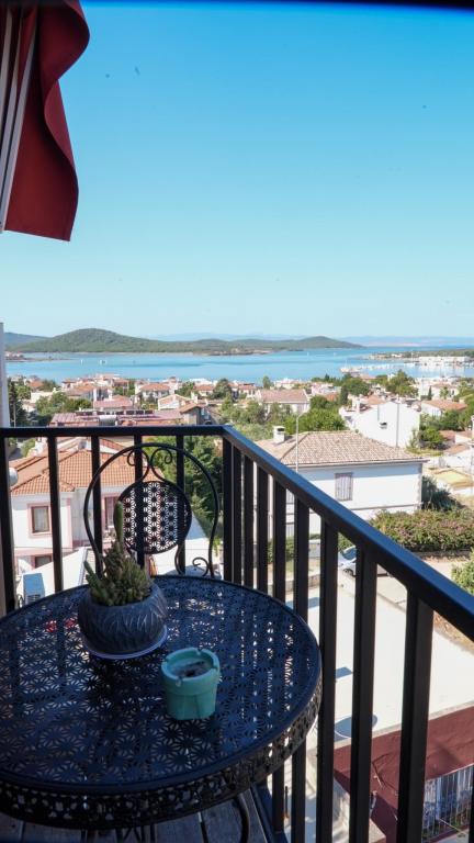 Aile Odası,Deniz Manzaralı,Balkonlu