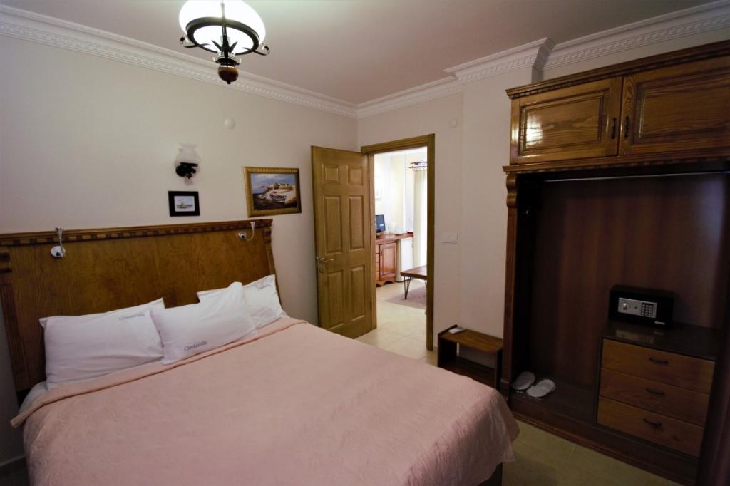 hotel-image