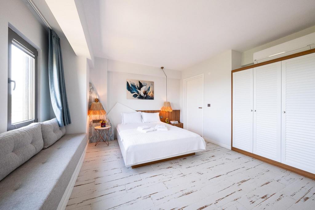 Tek Kişilik Oda, Deniz Manzaralı