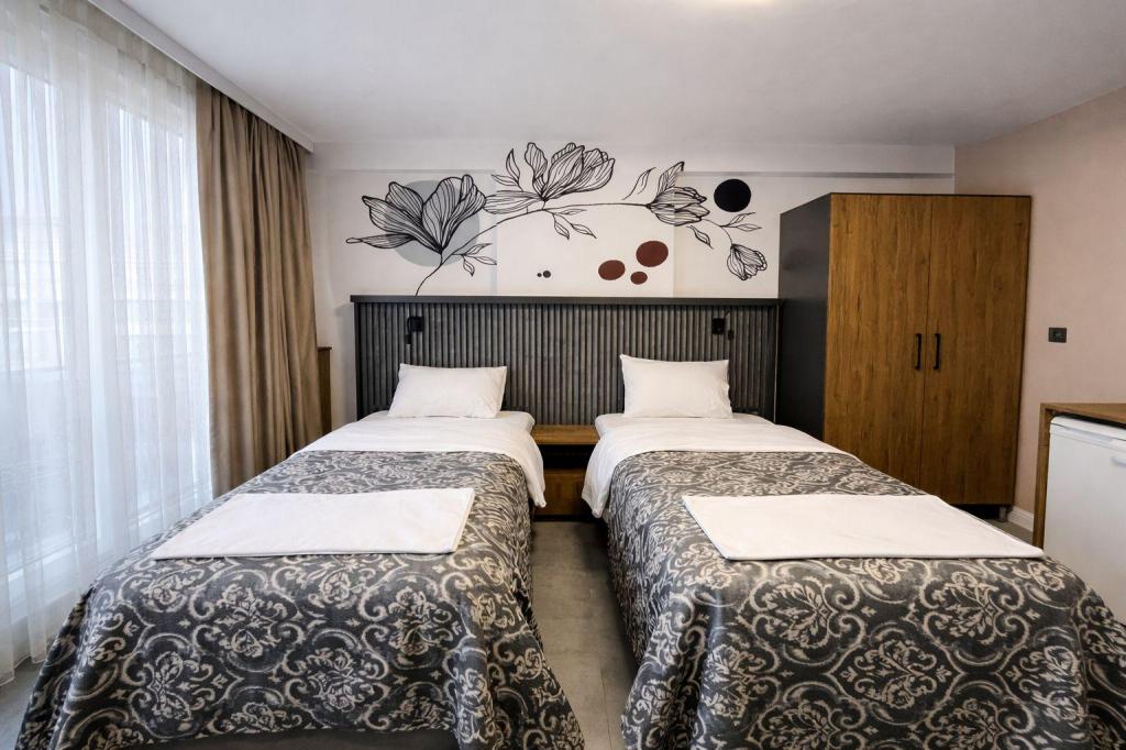 Premium Iki Ayrı Yataklı Oda, Cadde Manzaralı