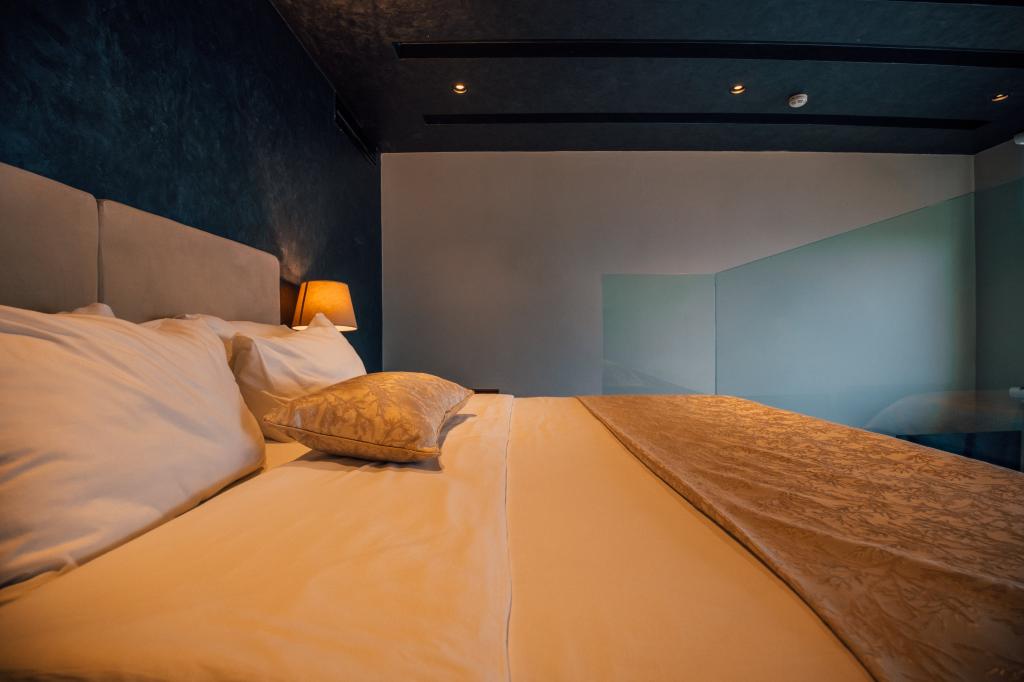 Loft Oda, Göl Manzaralı (Balkonlu)