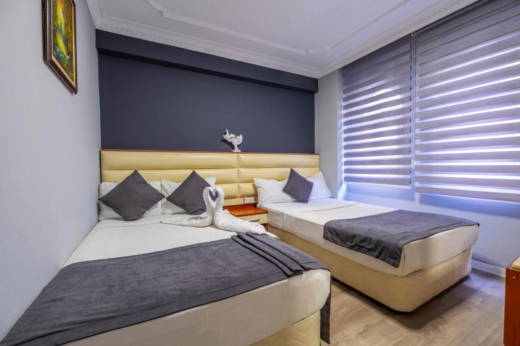 Iki Ayrı Yataklı Oda, Deniz Manzaralı