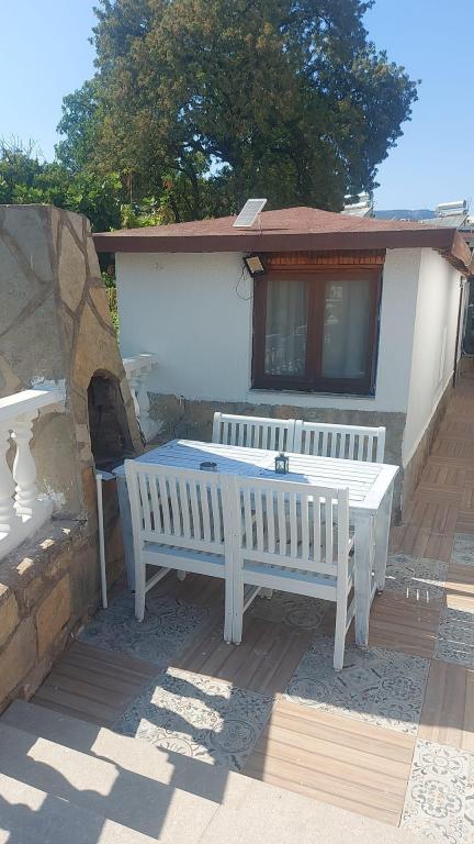 Apart Apartment Garden Floor Room, Garden View