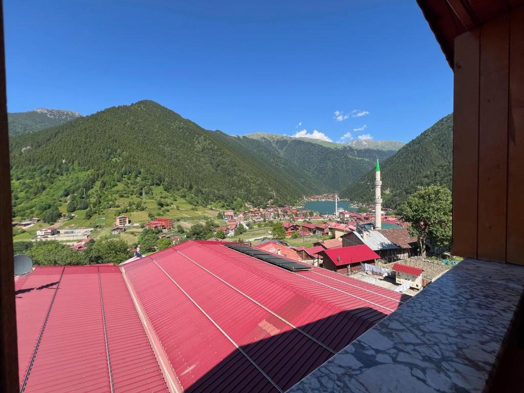 Apart Daire, Göl Manzaralı