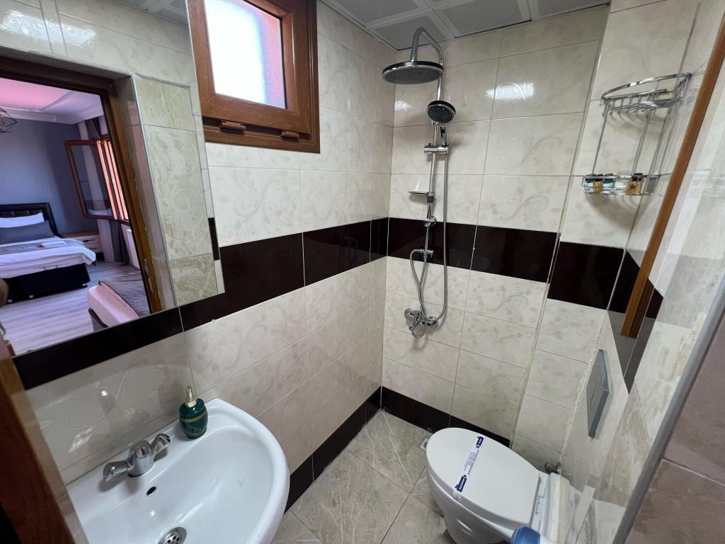 Standart Oda, Göl Manzaralı (Balkonsuz)