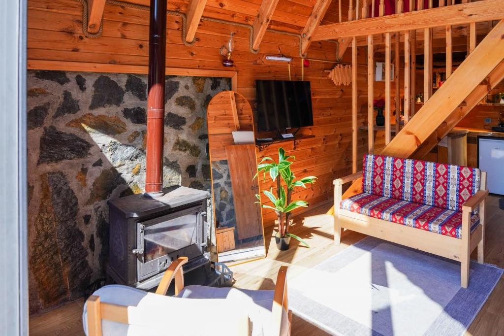 Bungalow 3 Kişilik Oda,Doğa Manzaralı,Jakuzili
