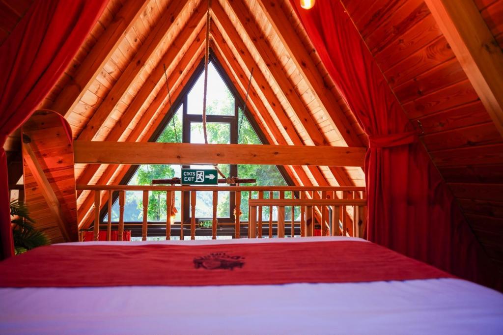 Bungalow 4 Kişilik Oda,Doğa Manzaralı,Jakuzili