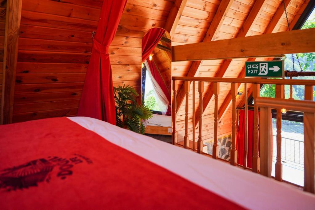 Bungalow 4 Kişilik Oda,Doğa Manzaralı,Jakuzili