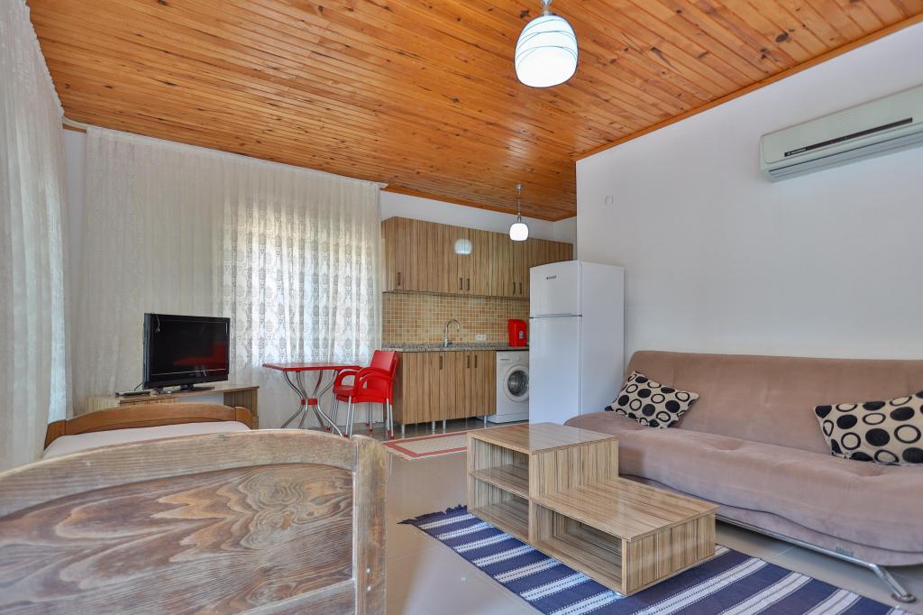 Apartment,Bahçe Manzaralı