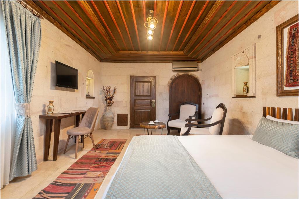 Deluxe Ground Floor Room, Viewless