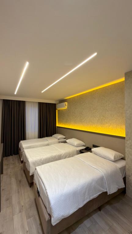 Standart Triple Room,Şehir Manzaralı