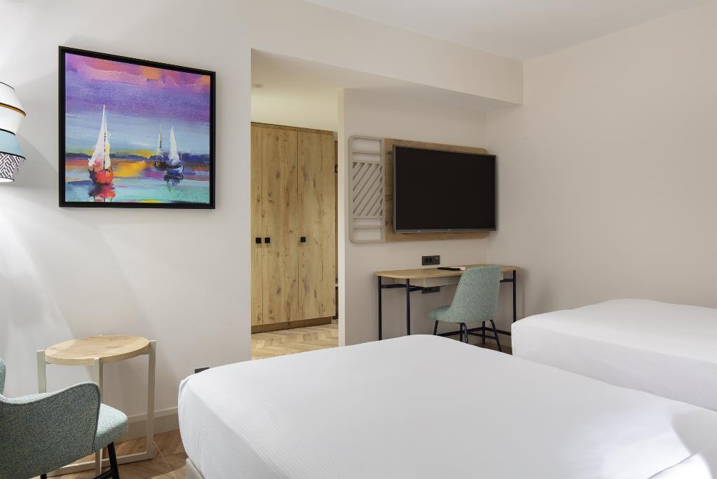 hotel-image