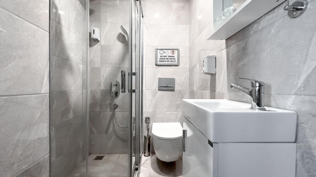 Standart Oda, Cadde Manzaralı (Balkonsuz)