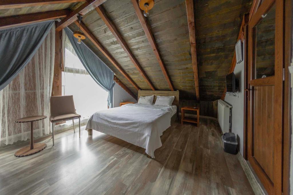 Deluxe Çatı Teras Katı Oda, Orman Manzaralı