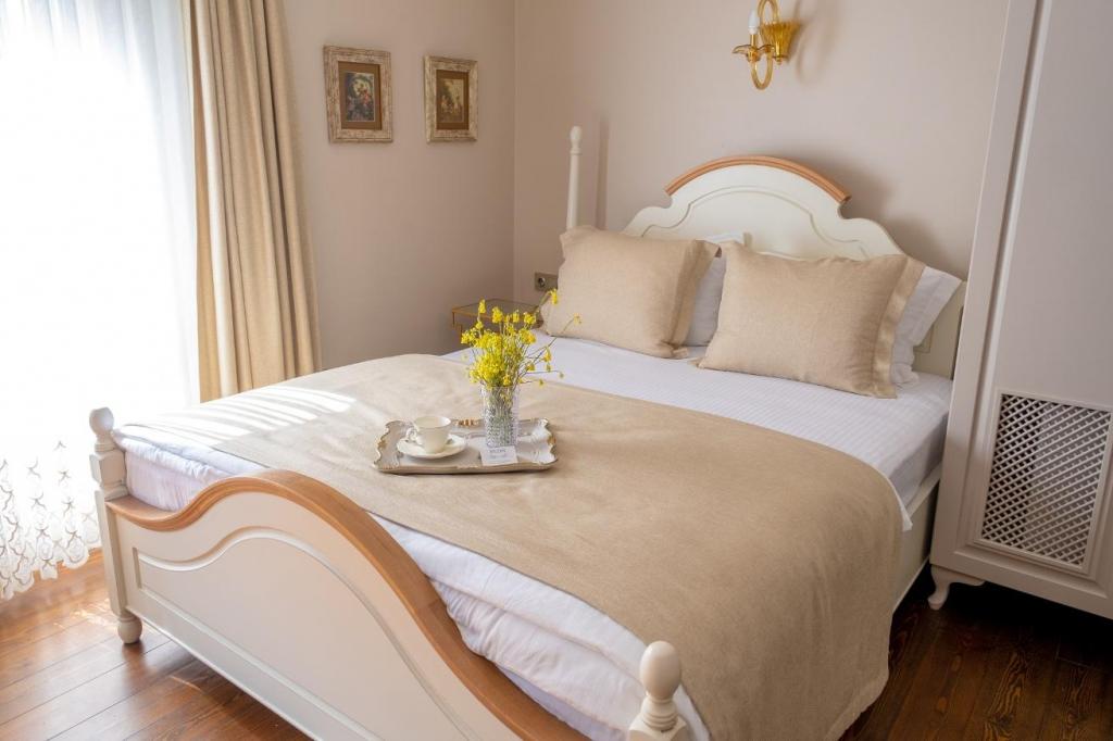 Deluxe Superior Room, Garden View