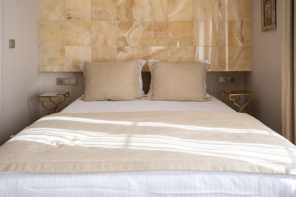 Deluxe Room, Garden View (Balcony)
