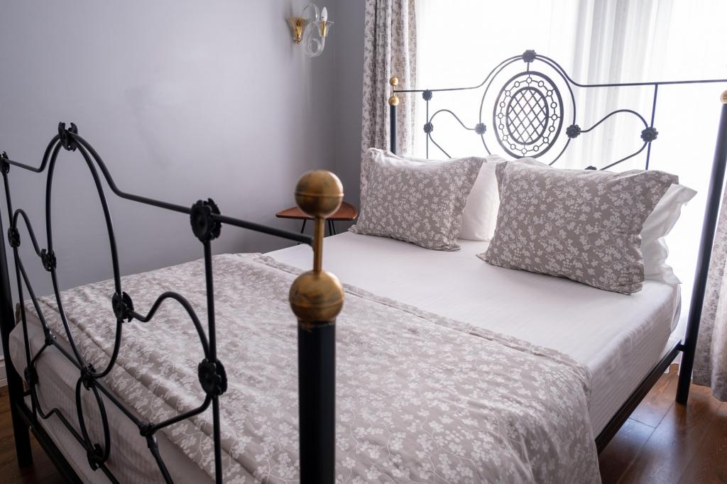 Deluxe Room, City View