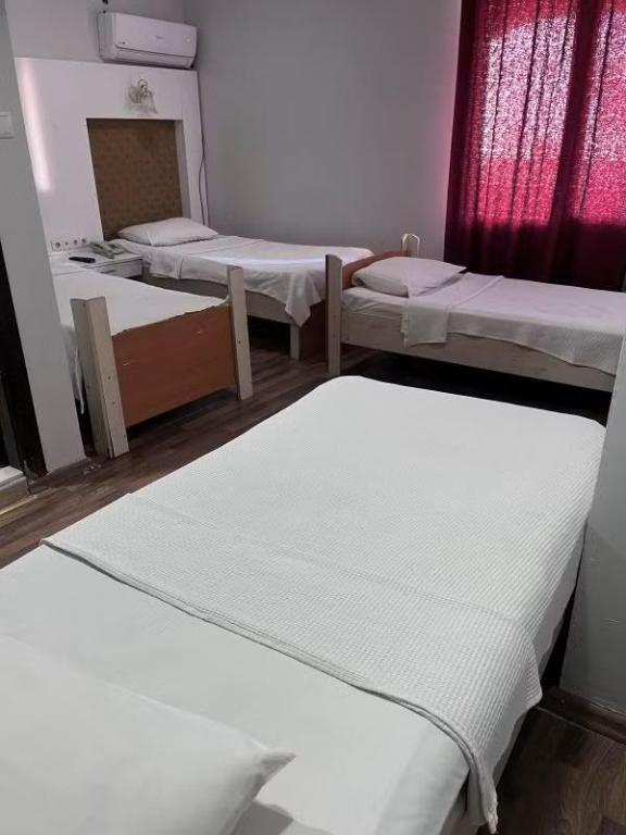Triple,Şehir Manzaralı,Balkonlu