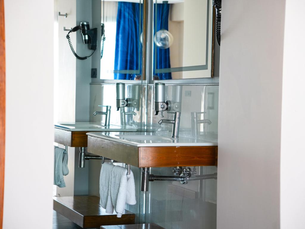 Suite,Deniz Manzaralı,Balkonlu