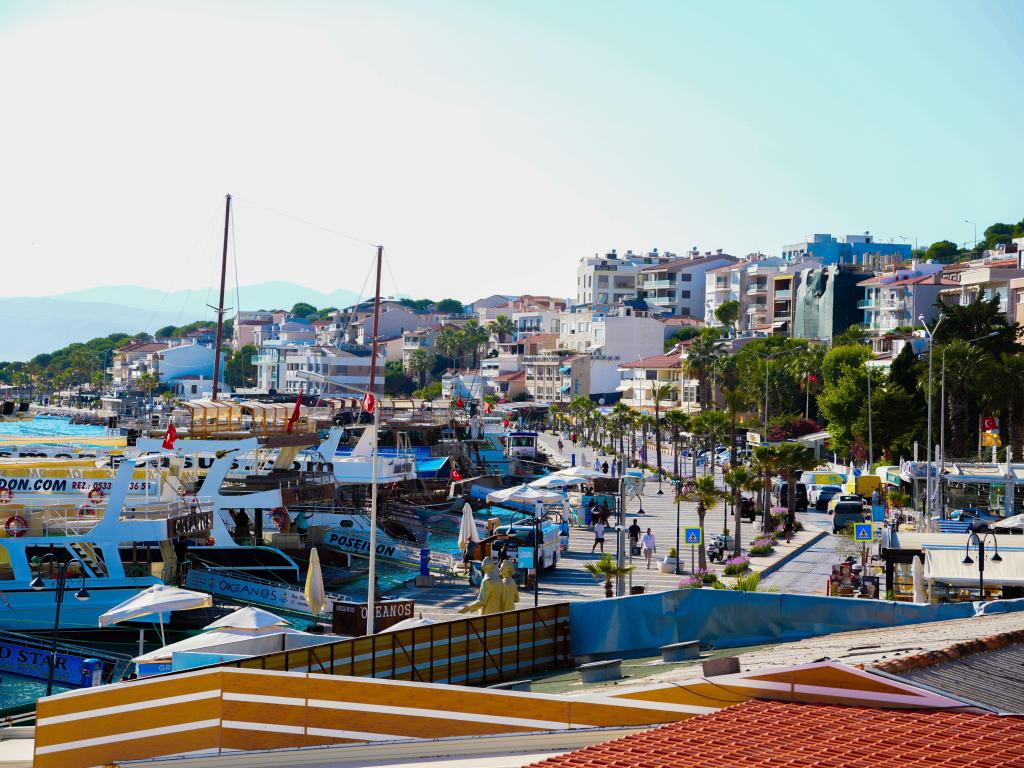 Deluxe Oda Kısmi Deniz Manzaralı,Liman Manzaralı,Balkonlu
