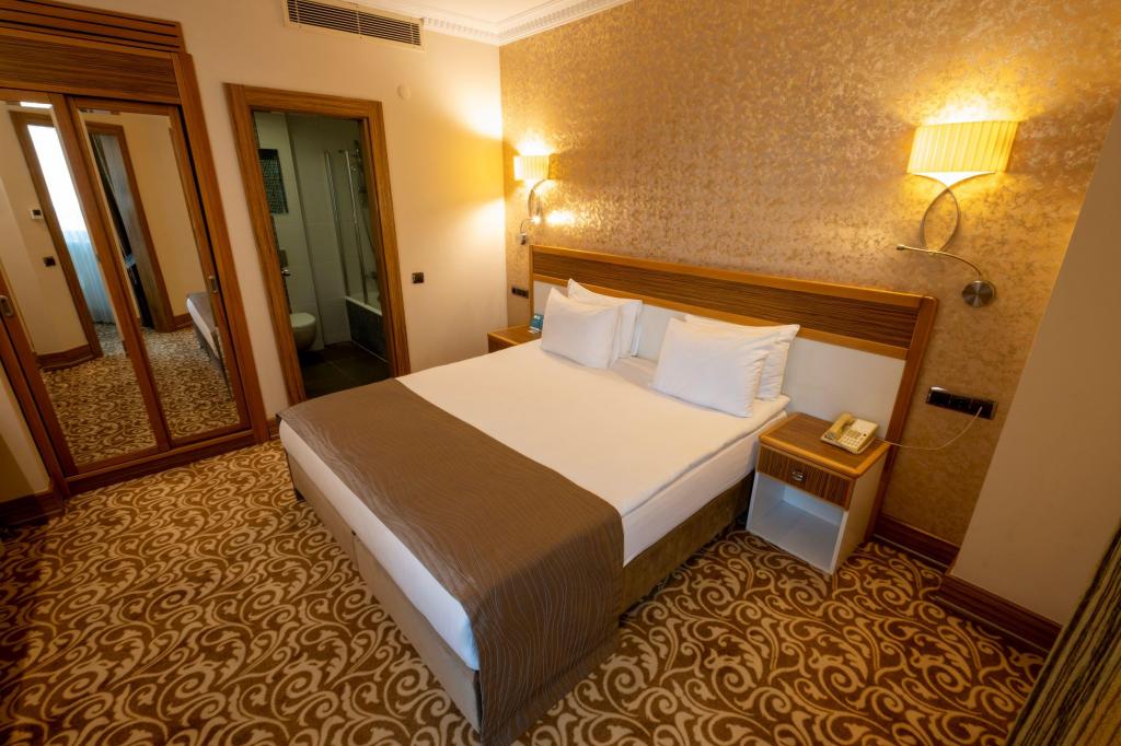 Junior Suite Room