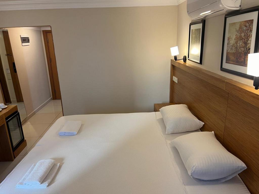Standard Room, Garden View (Balcony)