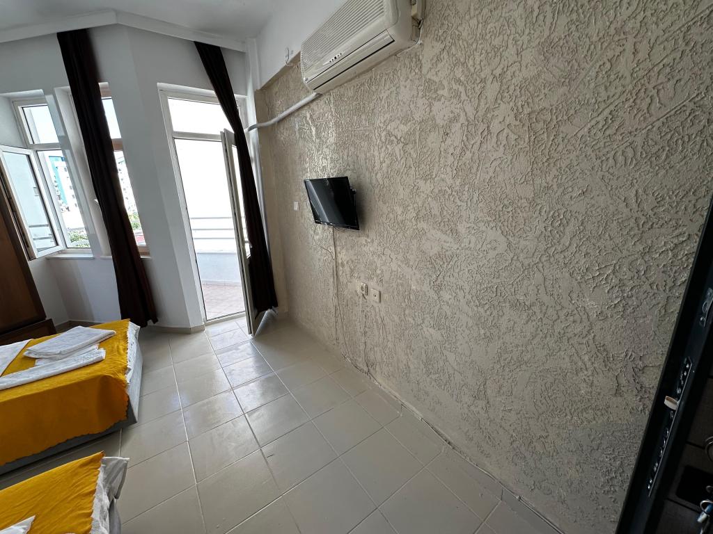 Ekonomik Oda, Avlu Manzaralı (Balkonlu)