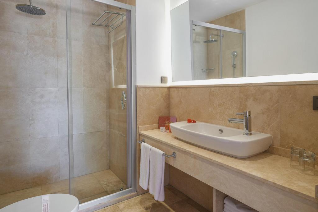 Deluxe Oda,Bahçe Manzaralı