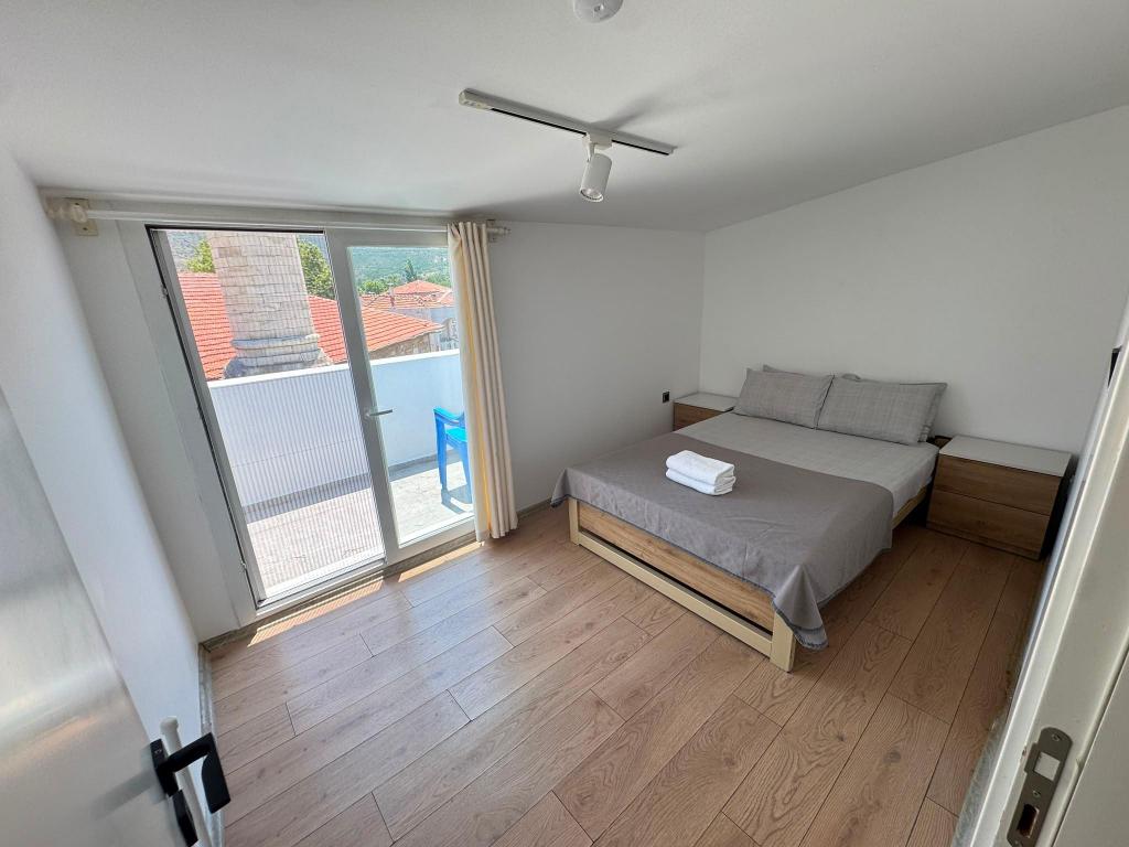 Suite 2 + 1 Oda,Dağ Manzaralı,Şömineli ve Balkonlu