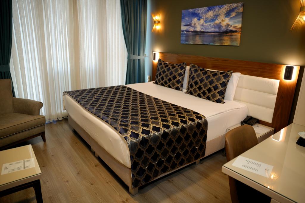 Standart Oda,Şehir Manzaralı