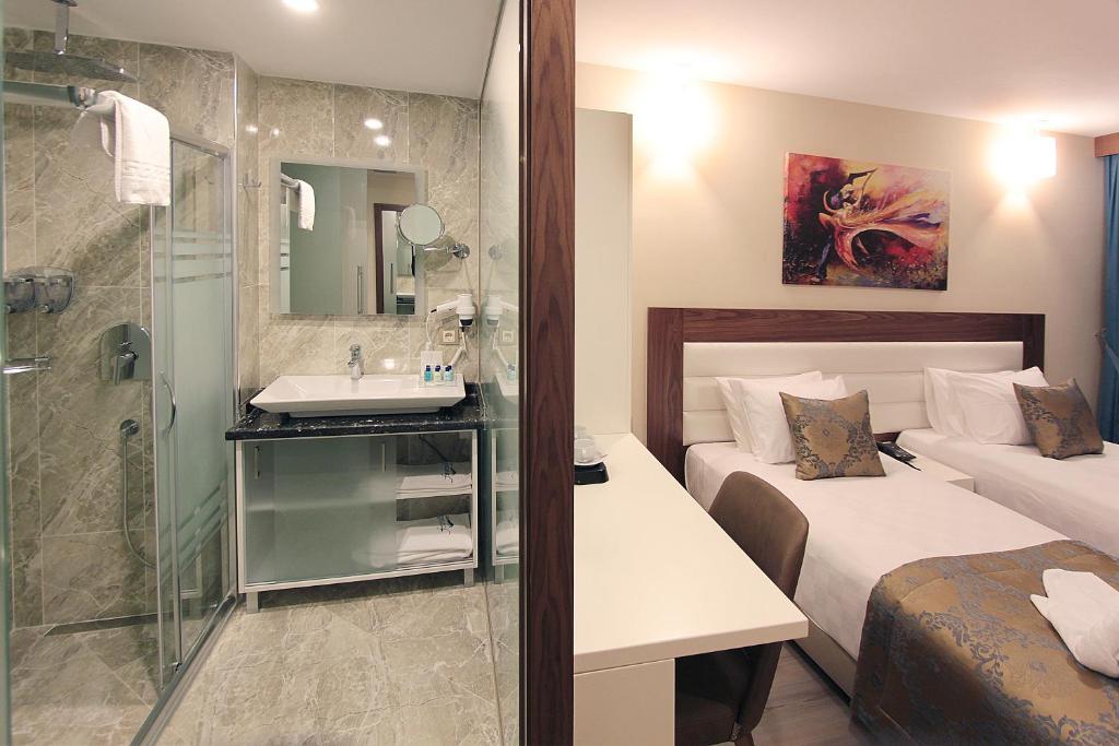 Standart Oda,Şehir Manzaralı