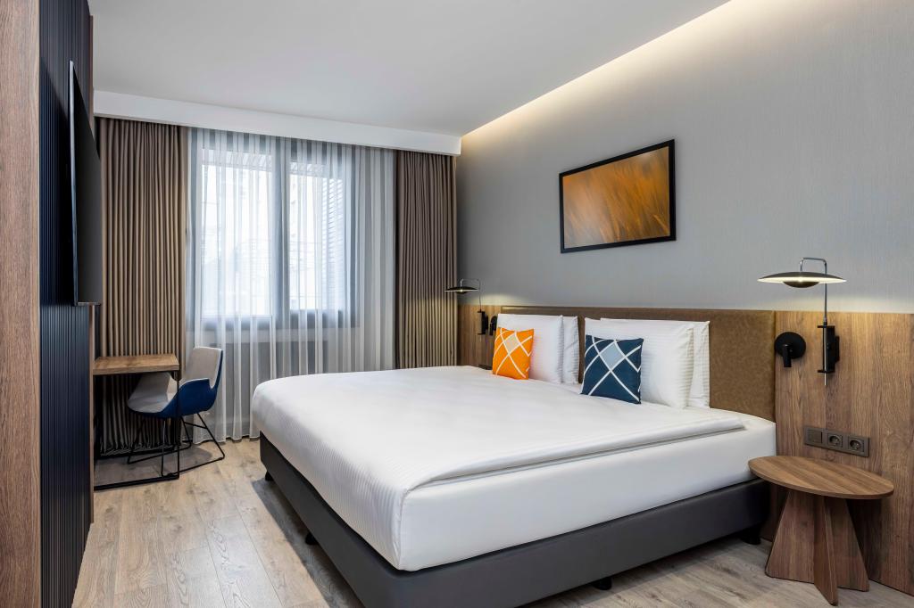 hotel-image