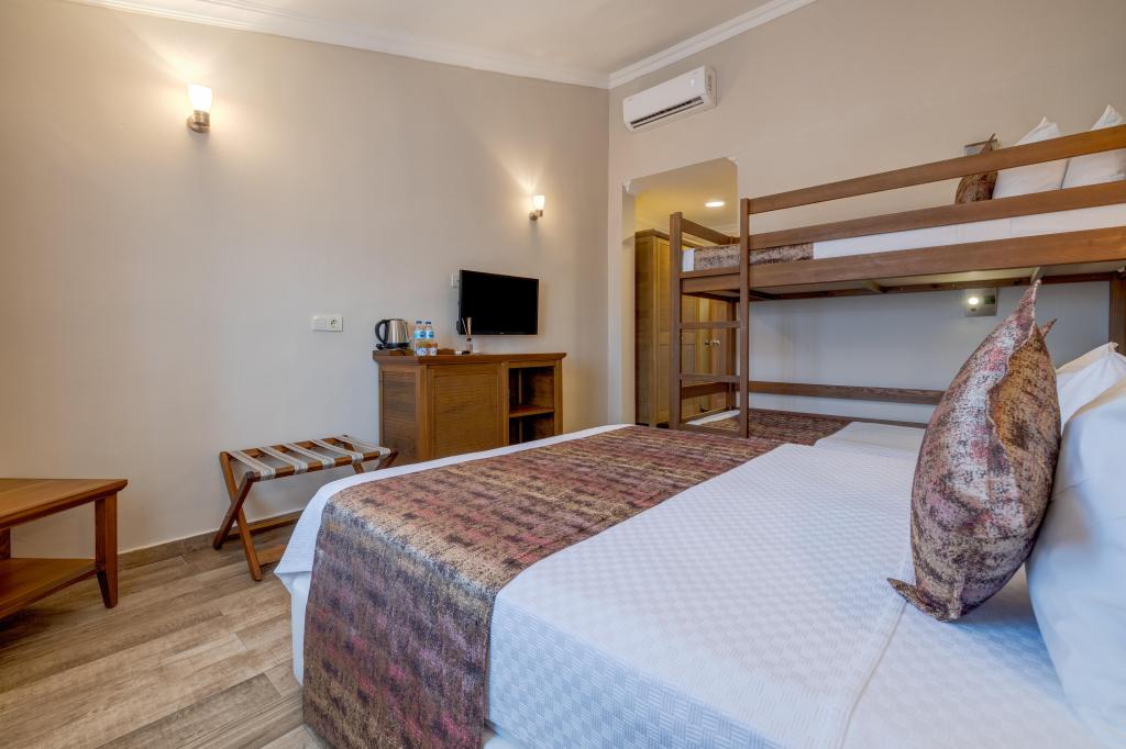 Ranzalı Standart Oda,bahçe Manzaralı