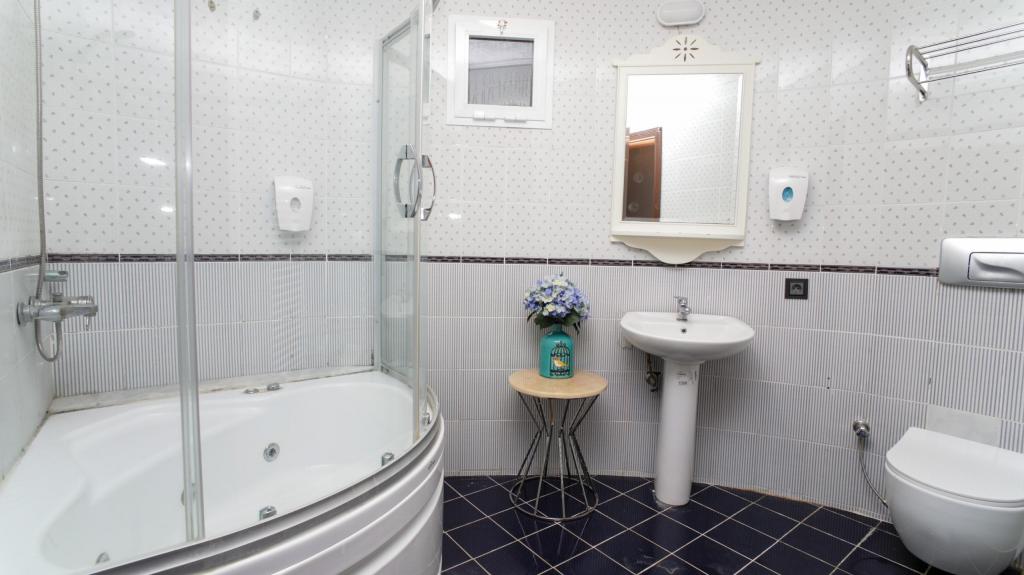 Classic Room,Bahçe Manzaralı,Arka Cephe