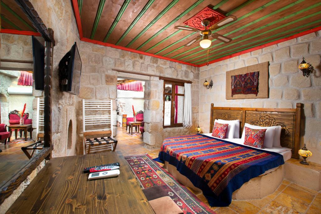 Deluxe Suite Room (Jacuzzi)