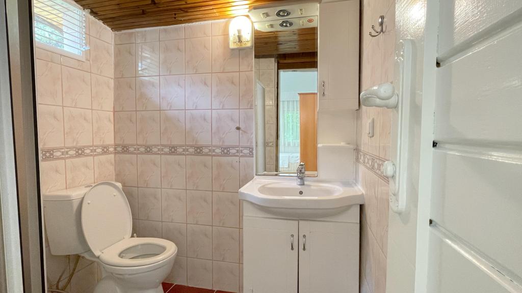 Triple,Bahçe Manzaralı,Klimalı