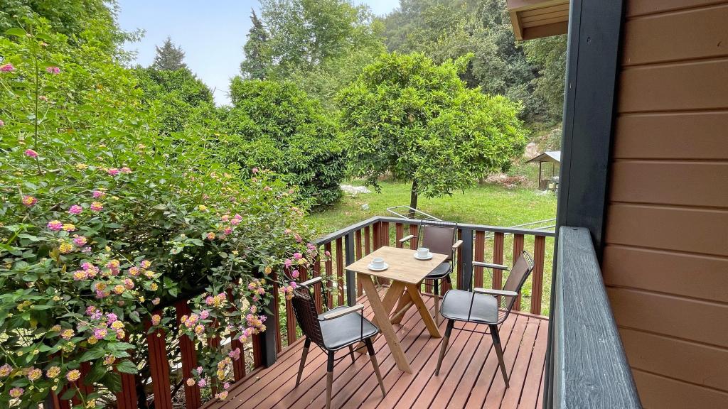 Bungalow,Bahçe Manzaralı,Klimalı