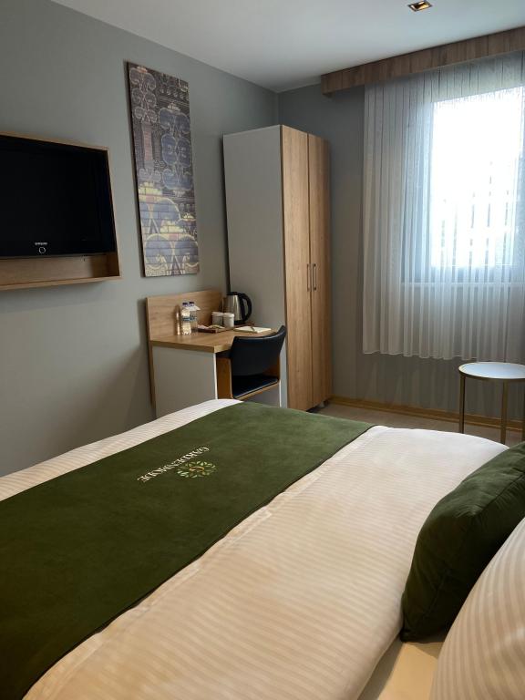 hotel-image