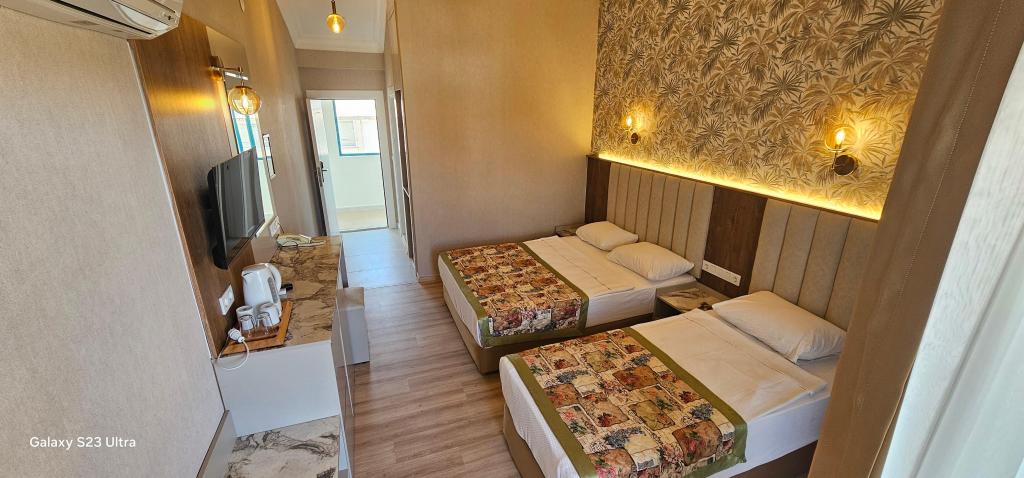 Standart Oda Anex Bina,Kara Tarafı,Balkonlu