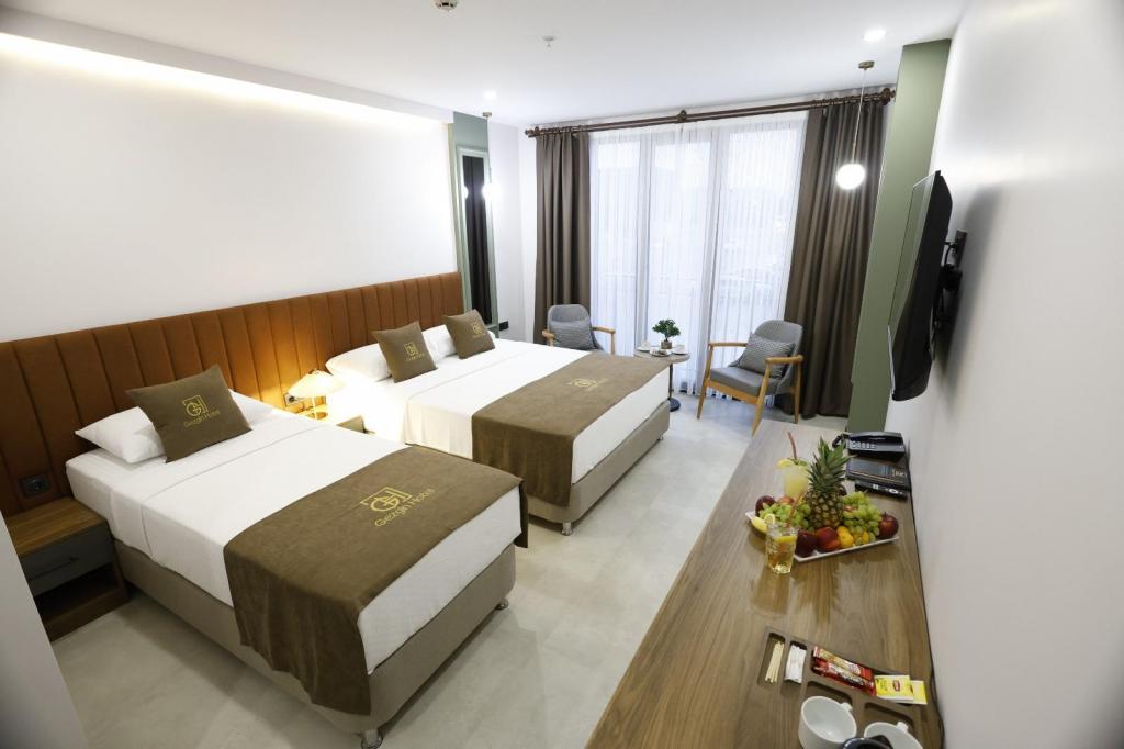 Aile Odası, Şehir Manzaralı